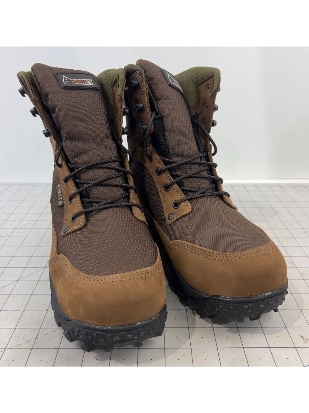 Men's Rocky Ridgetop Insulated Boots Outdoor Sz. 10.5 W (EE) Brown New